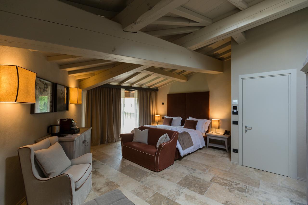 Ca' Del Moro Wine Retreat Hotel เกรซซานา ภายนอก รูปภาพ